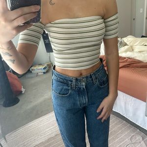American Eagle Crop Top